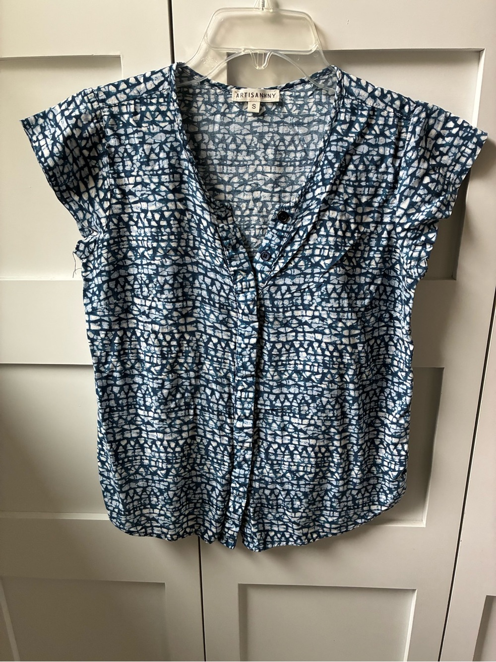 Blue and White Printed Cap-Sleeve Lightweight Rayon Button Front Blouse